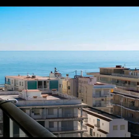 Apartment El Alamo: Family-friendly Beachfront With Sea Views *
