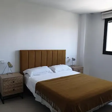El Alamo: Family-friendly Beachfront With Sea Views *