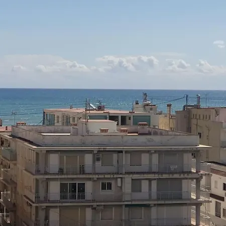 El Alamo: Family-friendly Beachfront With Sea Views Gandia