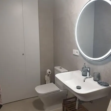 Apartment El Alamo: Family-friendly Beachfront With Sea Views